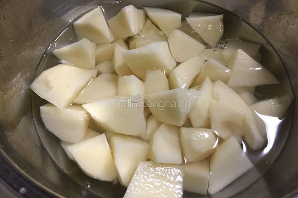 新疆柴窝堡辣子鸡的做法图解3