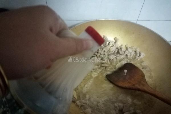 大蒜炒肉丝的做法图解4