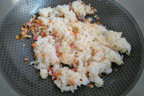 五彩炒米的做法图解7