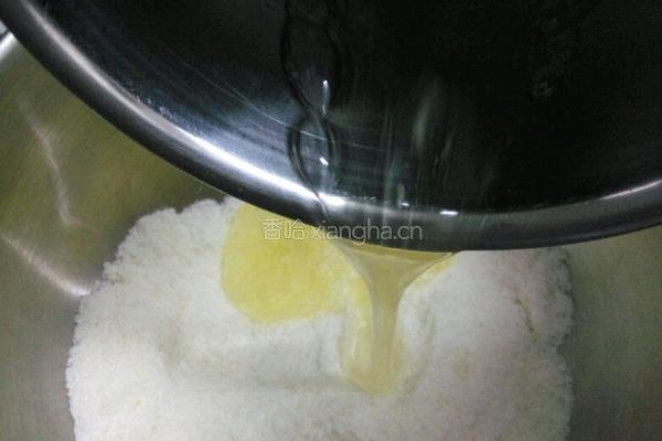 蛋白椰丝球的做法图解4