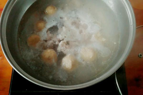 贡丸瘦肉汤的做法图解4