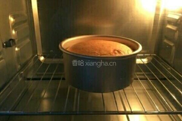 抹茶蛋糕的做法图解7
