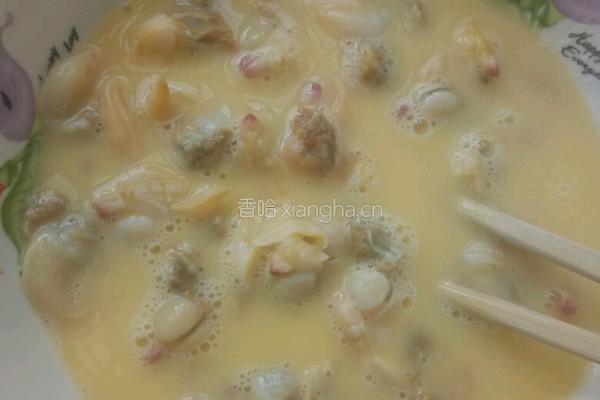花蛤蜊肉鸡蛋白菜汤的做法图解4
