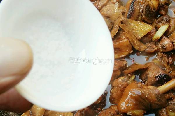 干笋片烧鸡块的做法图解11