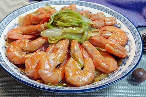 白菜炒虾的做法图解10