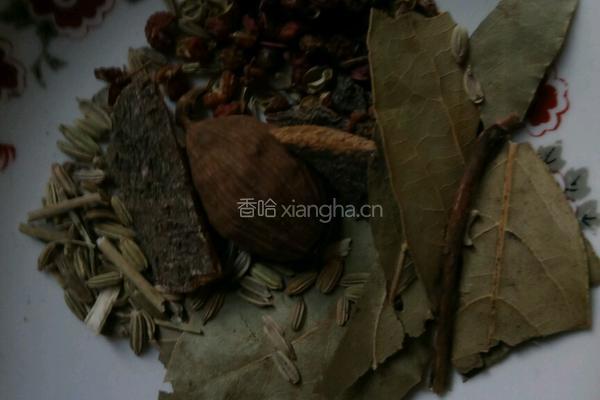 红烧鸡腿爪子的做法图解2
