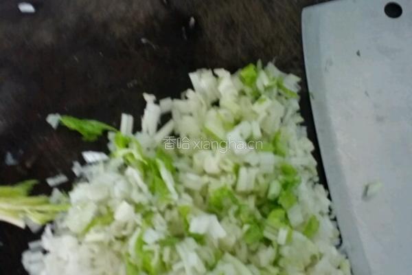 芹菜炒肉末的做法图解2