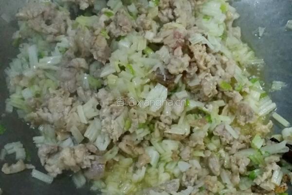 芹菜炒肉末的做法图解5