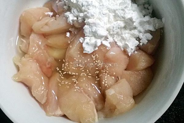 蜂蜜菠萝咕噜肉的做法图解4
