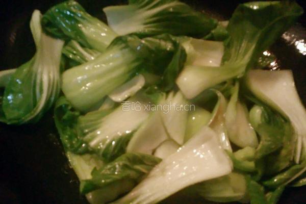 蚝油油菜扒香菇的做法图解3