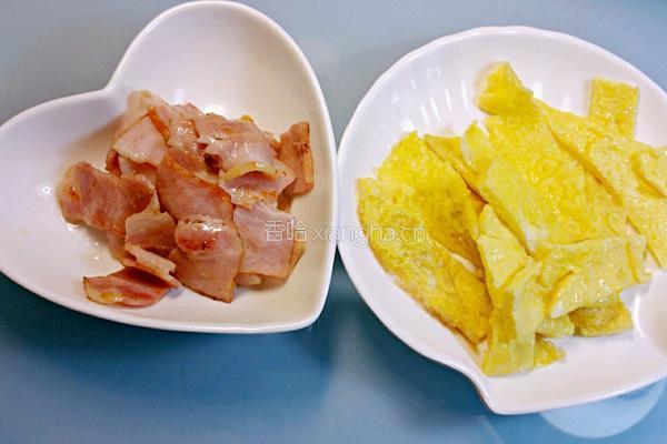 培根鸡蛋炒面的做法图解6