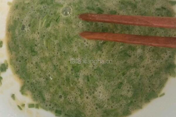 小麦草鸡蛋饼的做法图解3