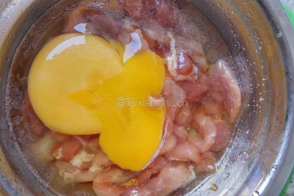 整鸡蛋蒸瘦肉的做法图解2