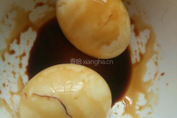 油炸鸡蛋的做法图解3