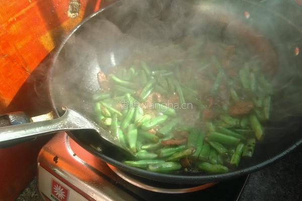 四季豆炒肉的做法图解4