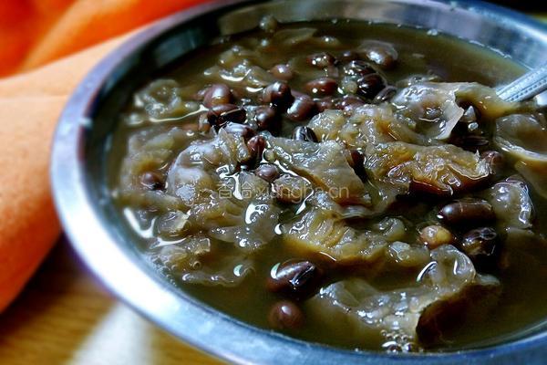 银耳红豆糖水的做法图解6