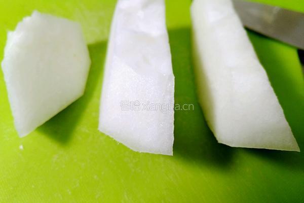 极品冬瓜烧香肠片的做法图解1