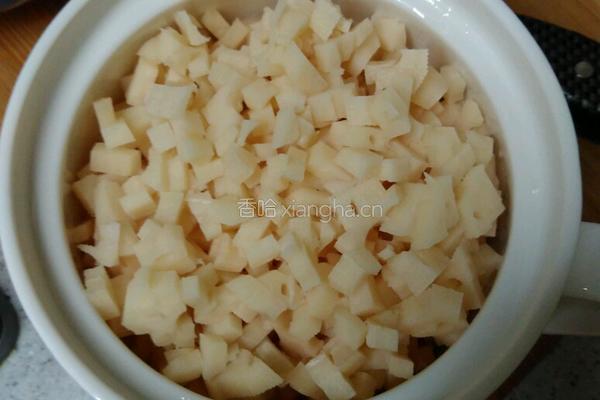 莲藕肉饼的做法图解1