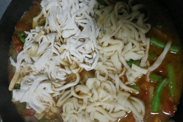 土豆豆角焖面的做法图解12