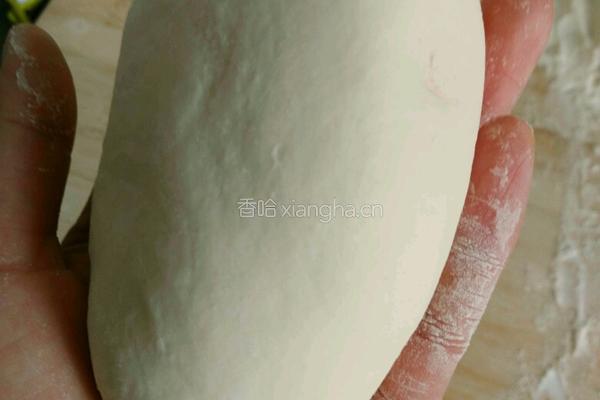 韭菜饼的做法图解2