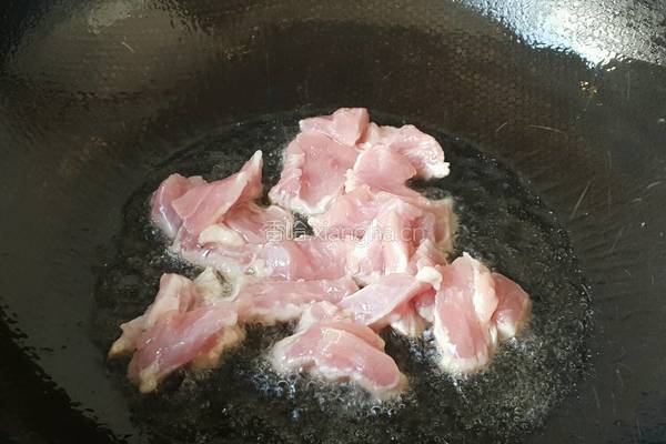 杏鲍菇炒彩椒的做法图解6