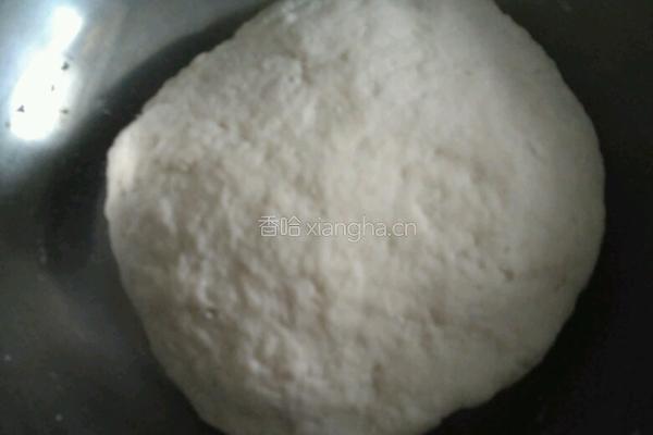 猪肉酸菜水饺的做法图解4