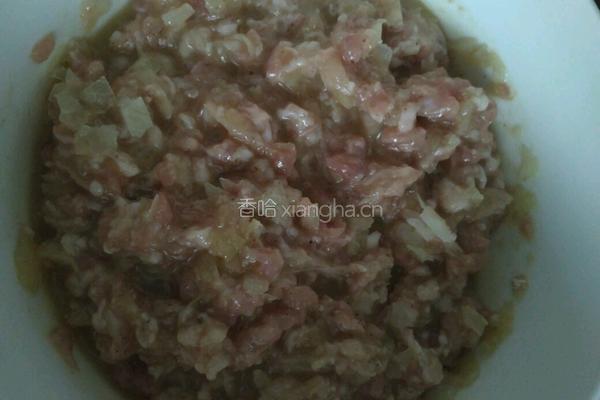 猪肉酸菜水饺的做法图解9