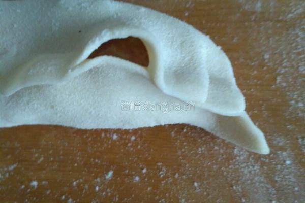 猪肉酸菜水饺的做法图解17