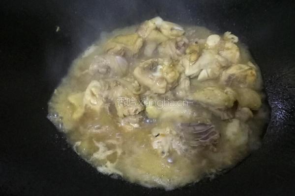 蒜香鸡块焖土豆的做法图解3