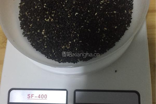 核桃花生黑芝麻糖的做法图解4