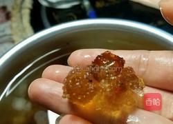 桃胶雪莲子牛奶羹的做法图解3