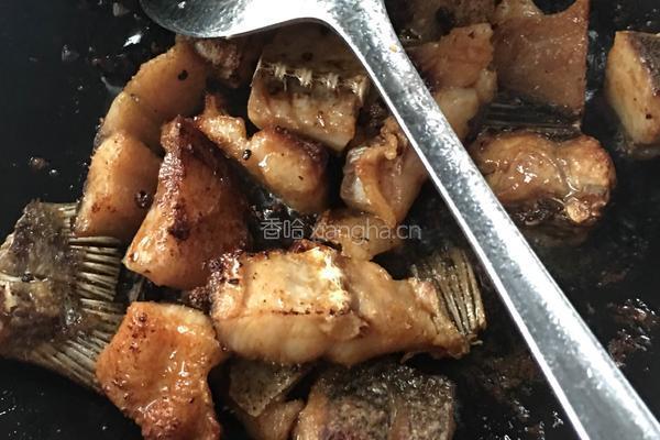 红烧咸鱼的做法图解4