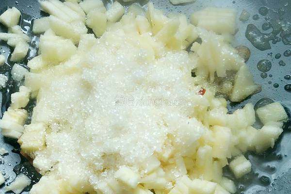 奶香苹果煎饼的做法图解3