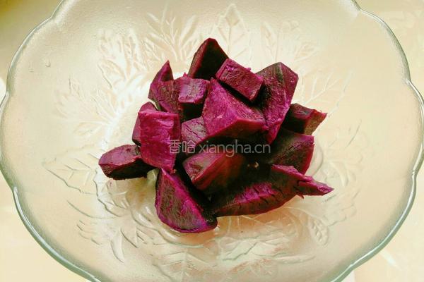 紫薯豆沙饼的做法图解2