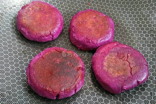 紫薯豆沙饼的做法图解11