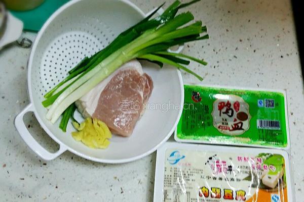 豆腐羹的做法图解1