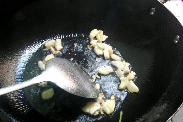 酸醋猪大肠的做法图解3