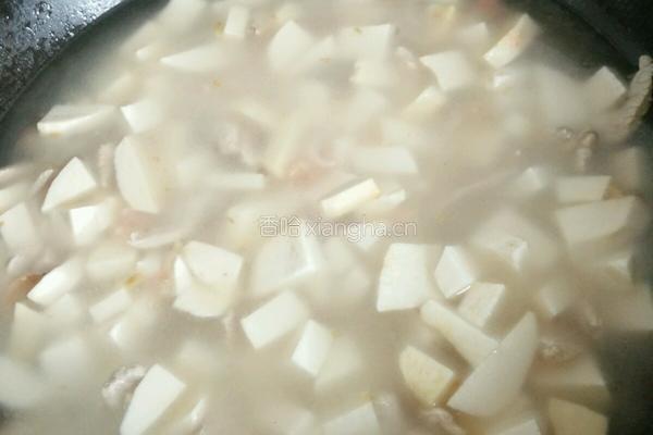 虾米瘦肉芋头豆腐汤的做法图解5