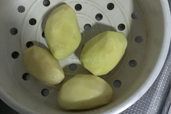 土豆泥饼的做法图解1