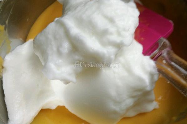 4寸戚风蛋糕的做法图解7