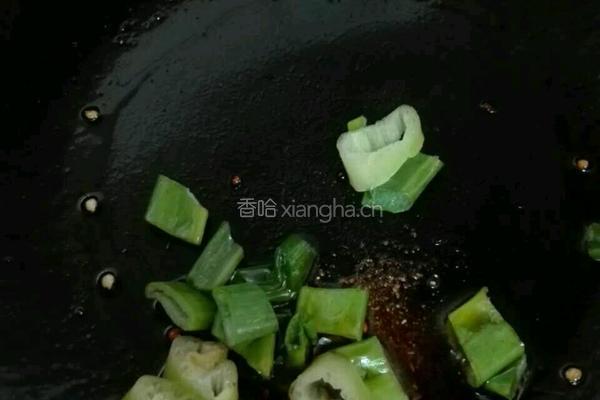 焖尖椒的做法图解9