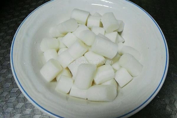 牛排丁炒彩椒年糕的做法图解6