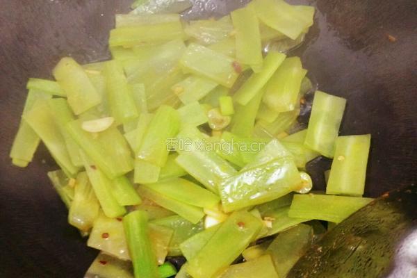 莴笋炒肉片的做法图解9