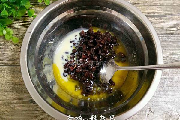 蜜豆杏仁手撕包的做法图解8