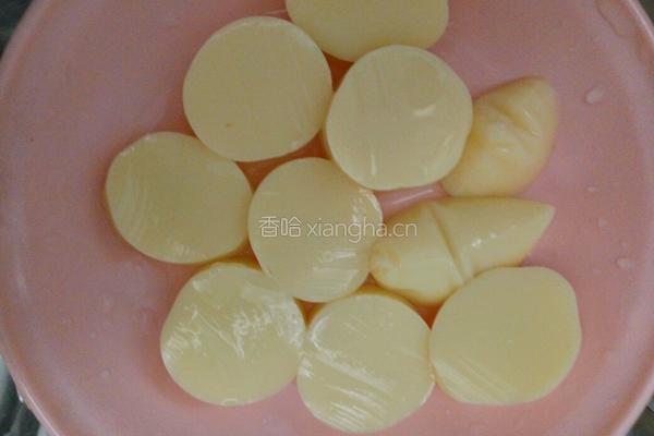 香滑蘑菇日本豆腐的做法图解1