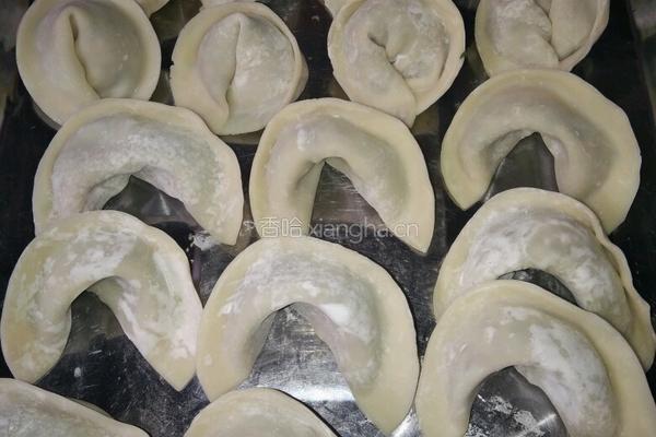 红菜苔大肉水饺的做法图解5