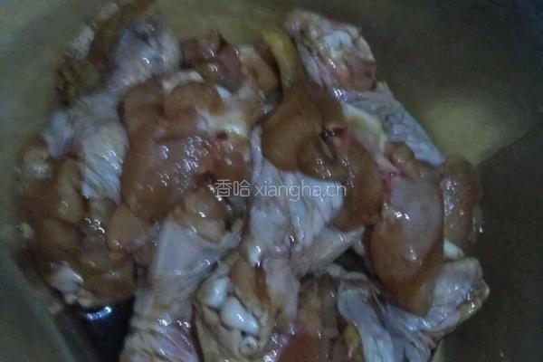 红烧鸡翅根的做法图解3