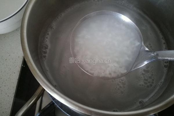 鲜蔬龙利鱼粥的做法图解1