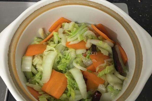 砂锅白菜肥牛卷的做法图解6