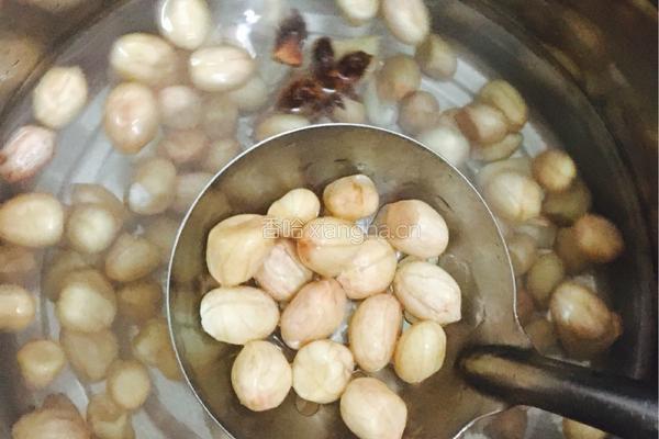 芹菜拌花生米的做法图解5